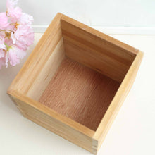 Load image into Gallery viewer, 4 Pack | 6&quot; Natural Square Wood Planter Box Set With Removable Plastic Liners